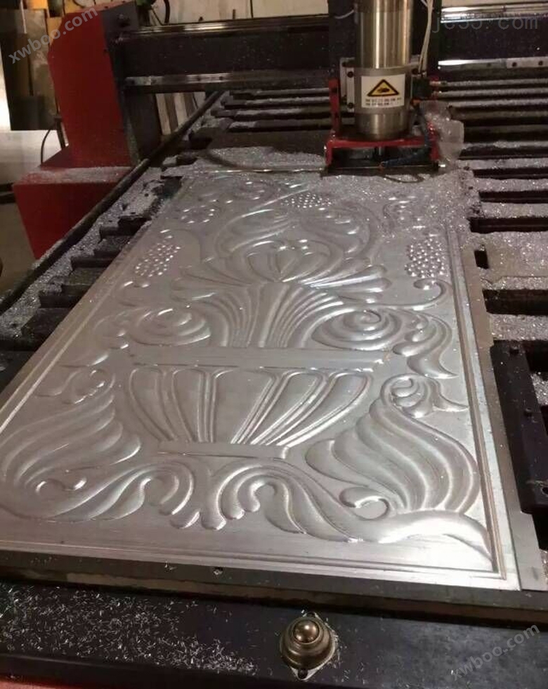 数控铝板雕刻机