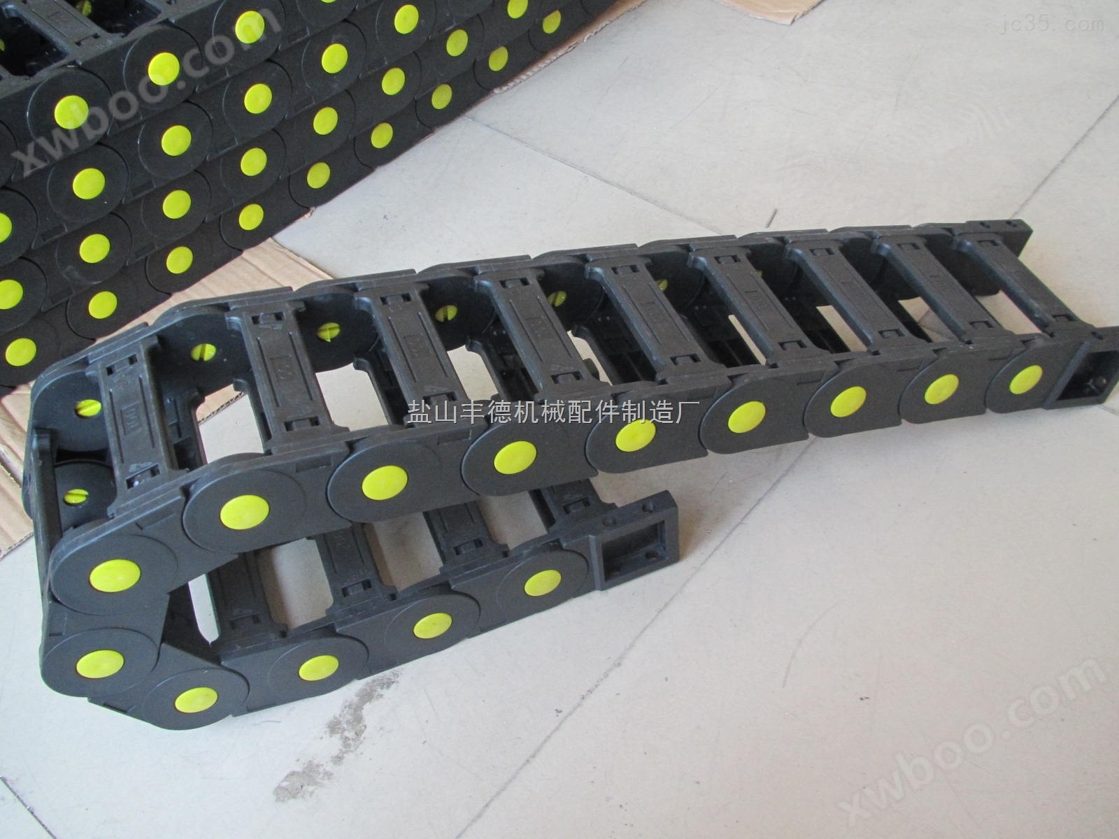 45*150塑料拖链丰德机械生产质量保证穿线拖链工程拖链